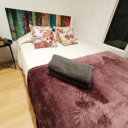 By Universitat Rooms บาร์เซโลนา ภายนอก รูปภาพ